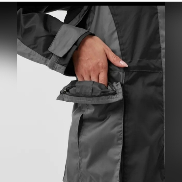 NWT Jordan Utility Convertible Jacket Black Gray Medium - Picture 8 of 15